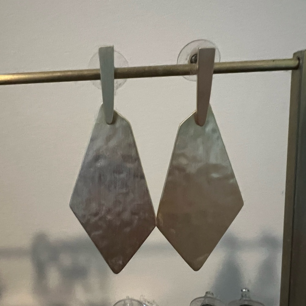 KS limited time gold earrings